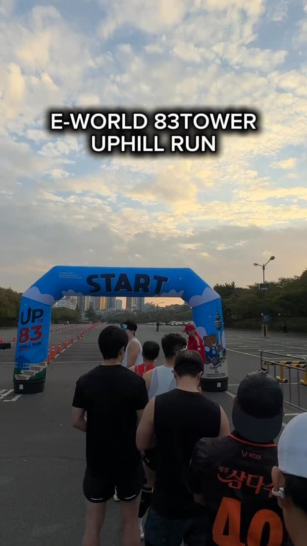 오늘은 기록보다 즐기는 대회. 영상도 찍으면서 여유롭게 완주🏃♂️
